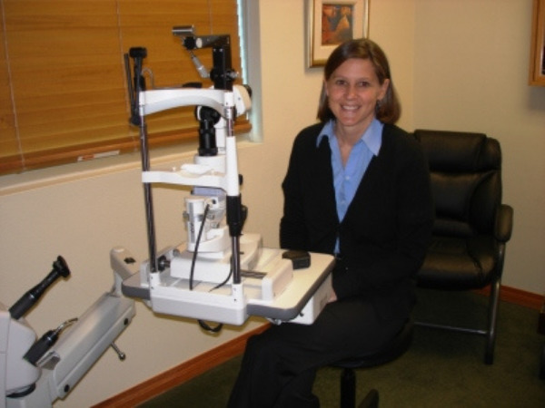 Dr. Ashley Ford sitting in a Rottman Eye Care exam room